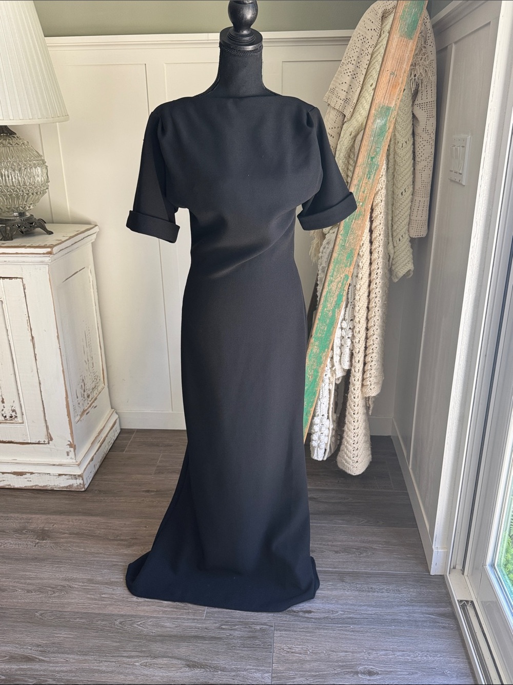 Badgley Mischka Open Back Rolled Sleeve Gown - size 2